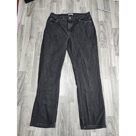 (3/$35) Lee Riders Jeans Women 16M Black Relaxed Fit Straight Leg Denim 5 Pocket - Picture 1 of 14
